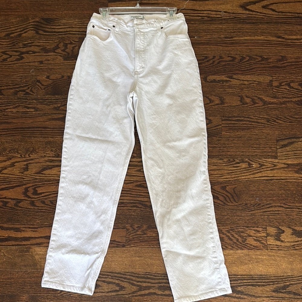 Abercrombie & Fitch White Ultra High Rise Jeans